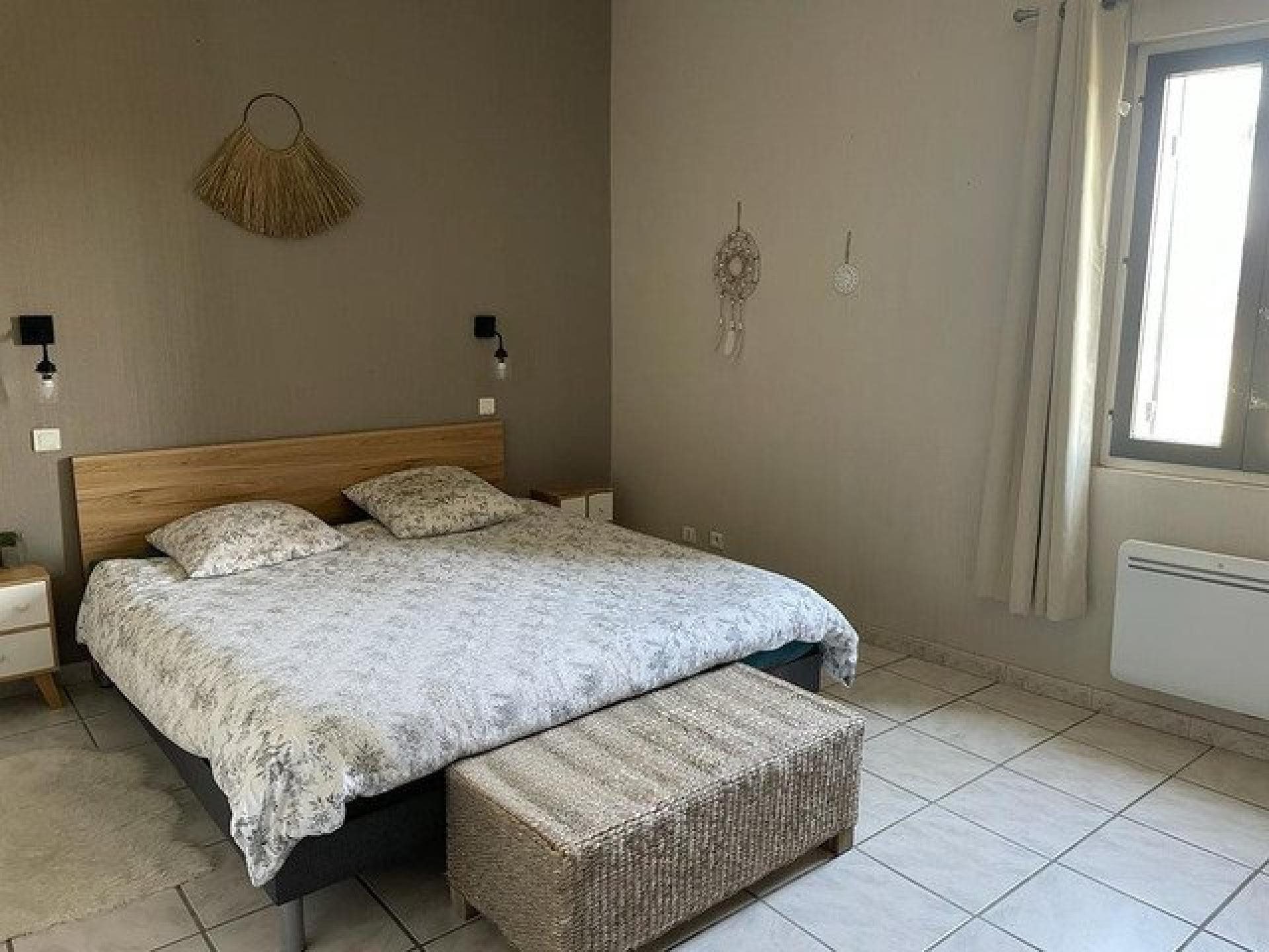 Maison à vendre, 203m², Villegouge