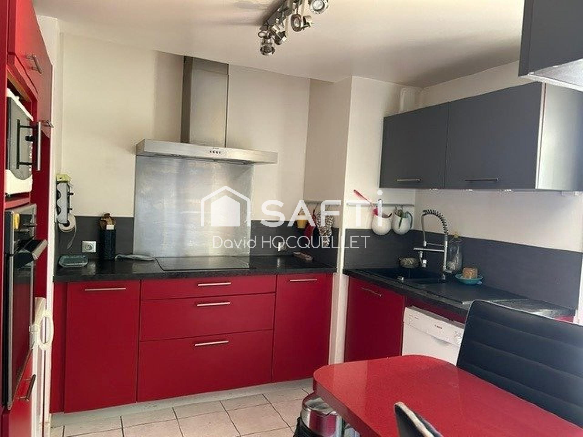 Maison à vendre, 150m², Nans-les-Pins