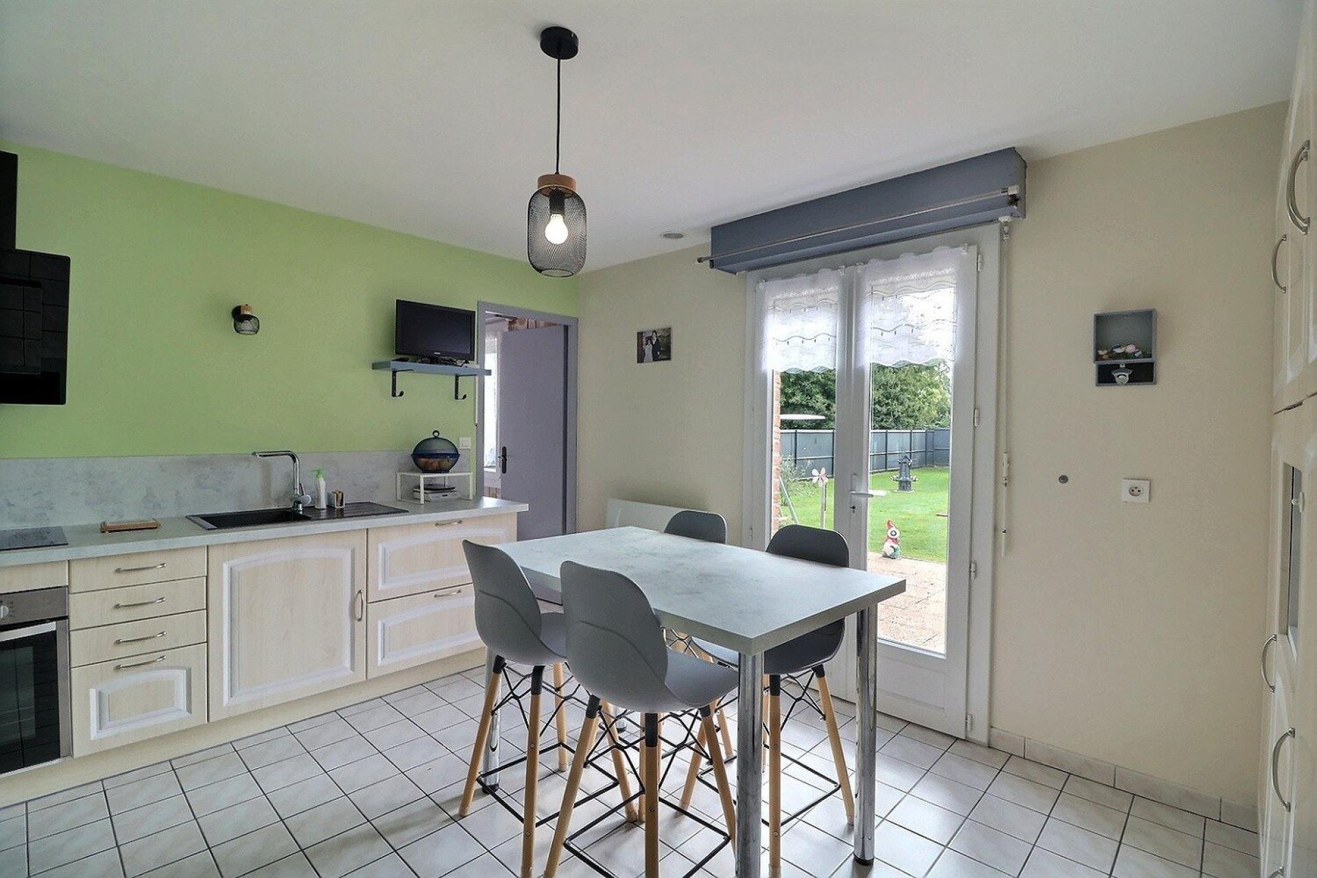 Maison à vendre, 105m², Solesmes