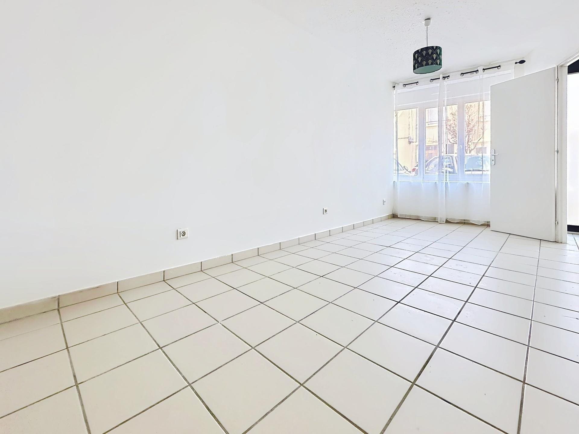 Appartement à vendre, 57m², Pont-du-Château