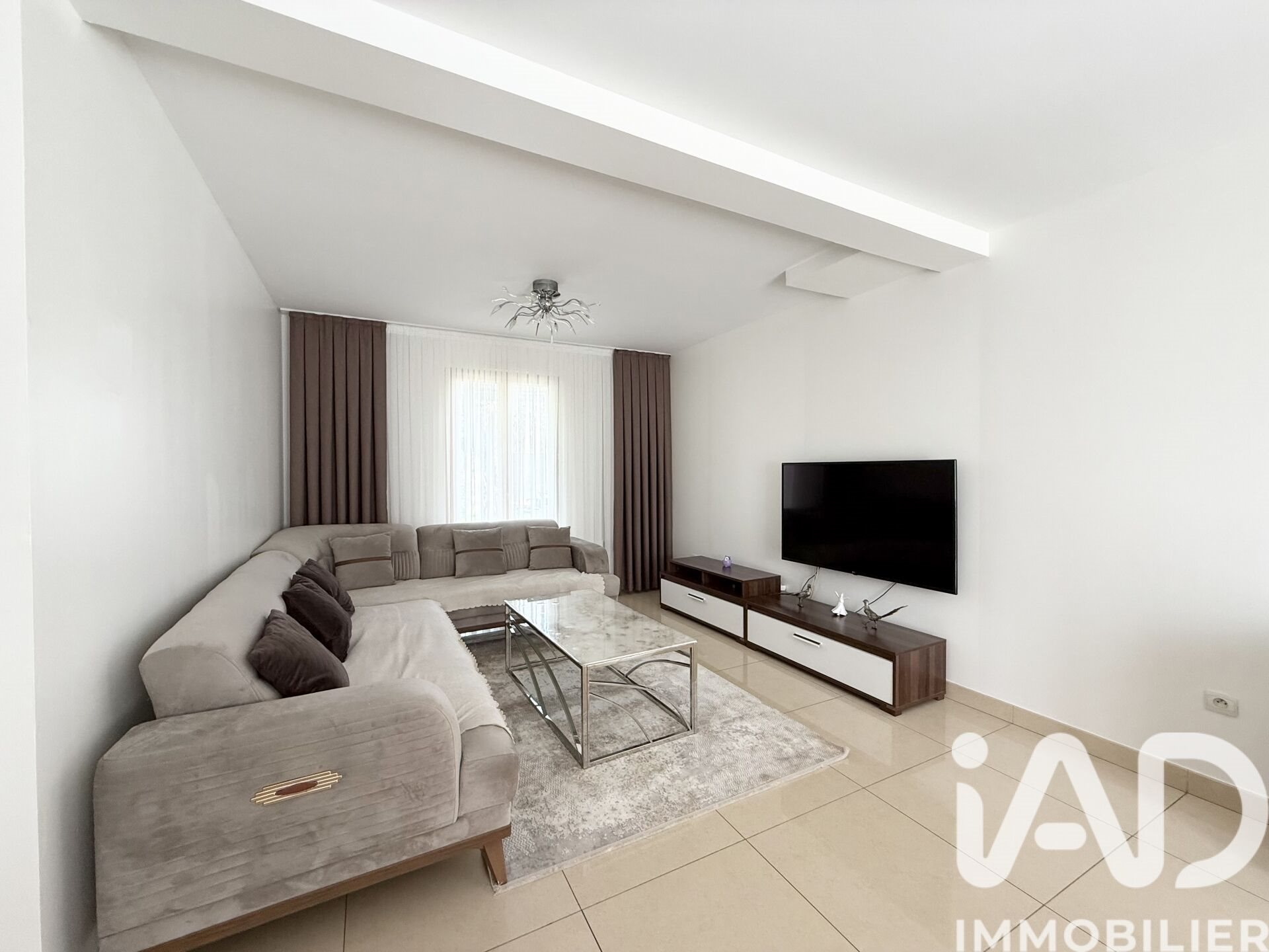 Maison à vendre, 120m², Vaux-le-Pénil