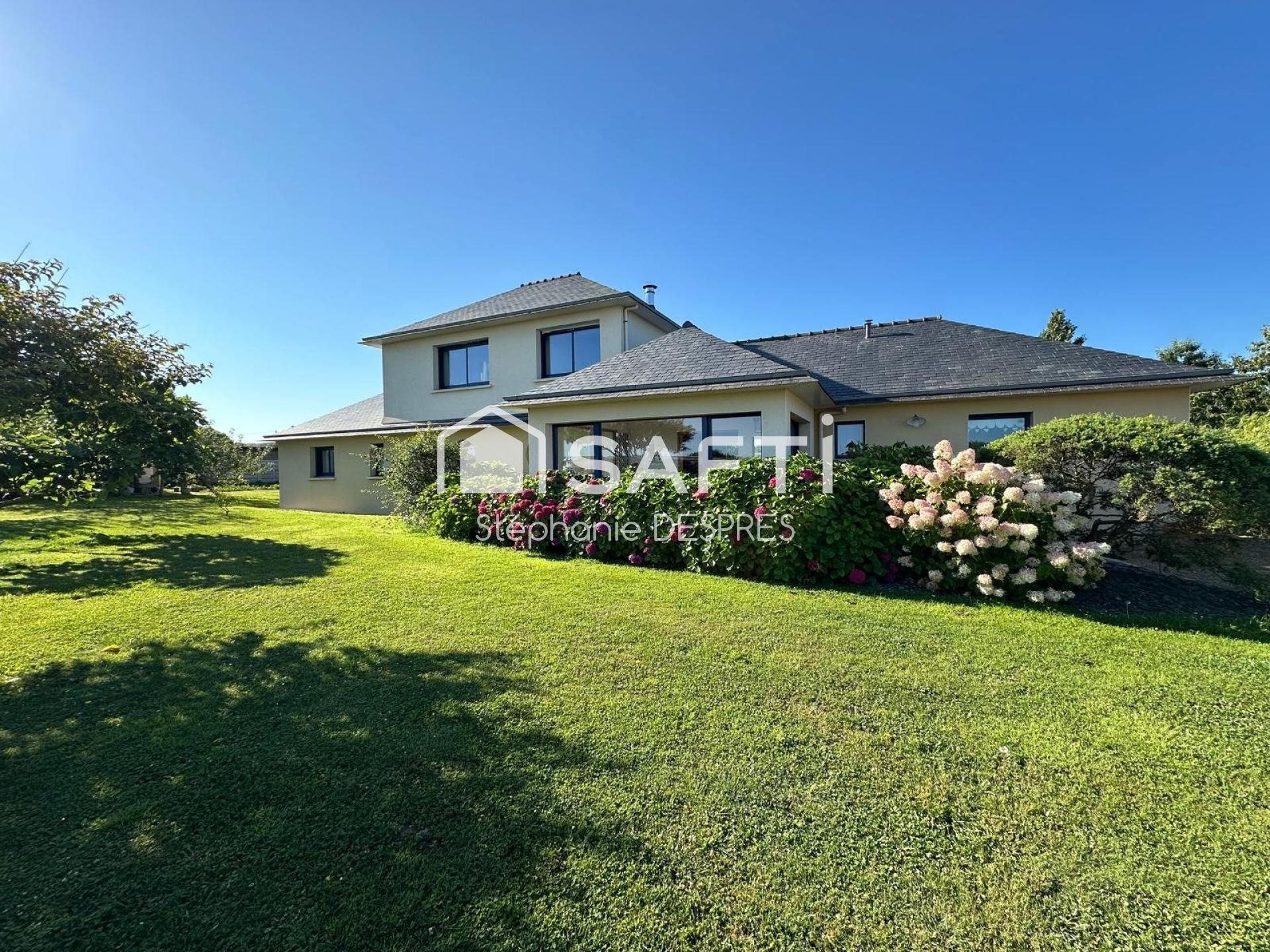 Maison à vendre, 245m², Tréflez