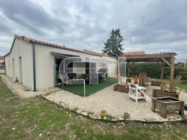 Maison à vendre, 89m², Thouars