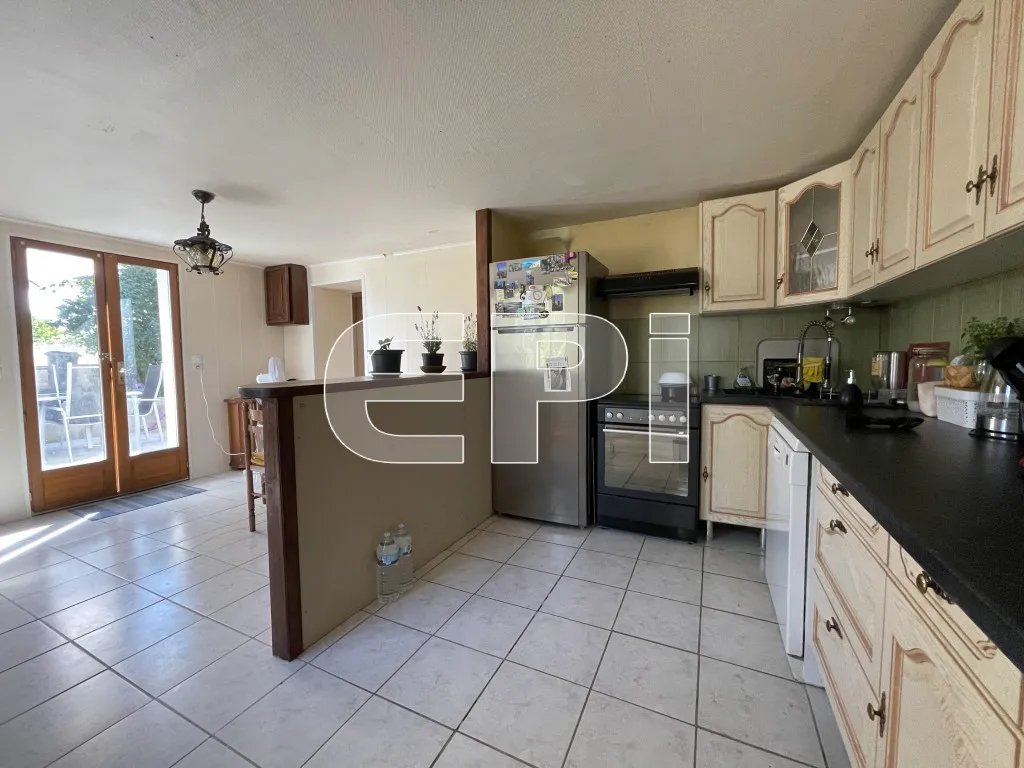 Maison à vendre, 109m², Louzy