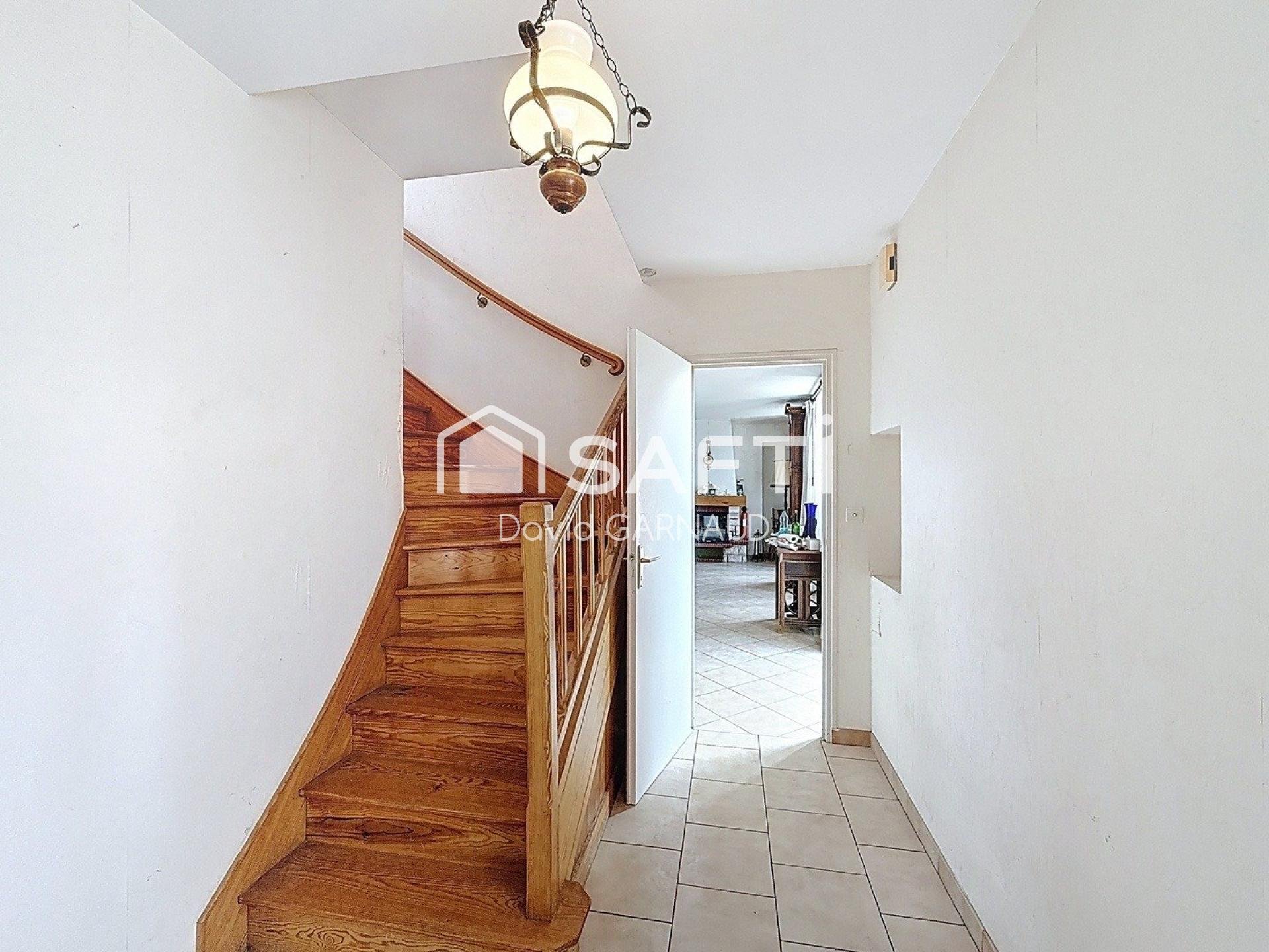 Maison à vendre, 170m², Merpins
