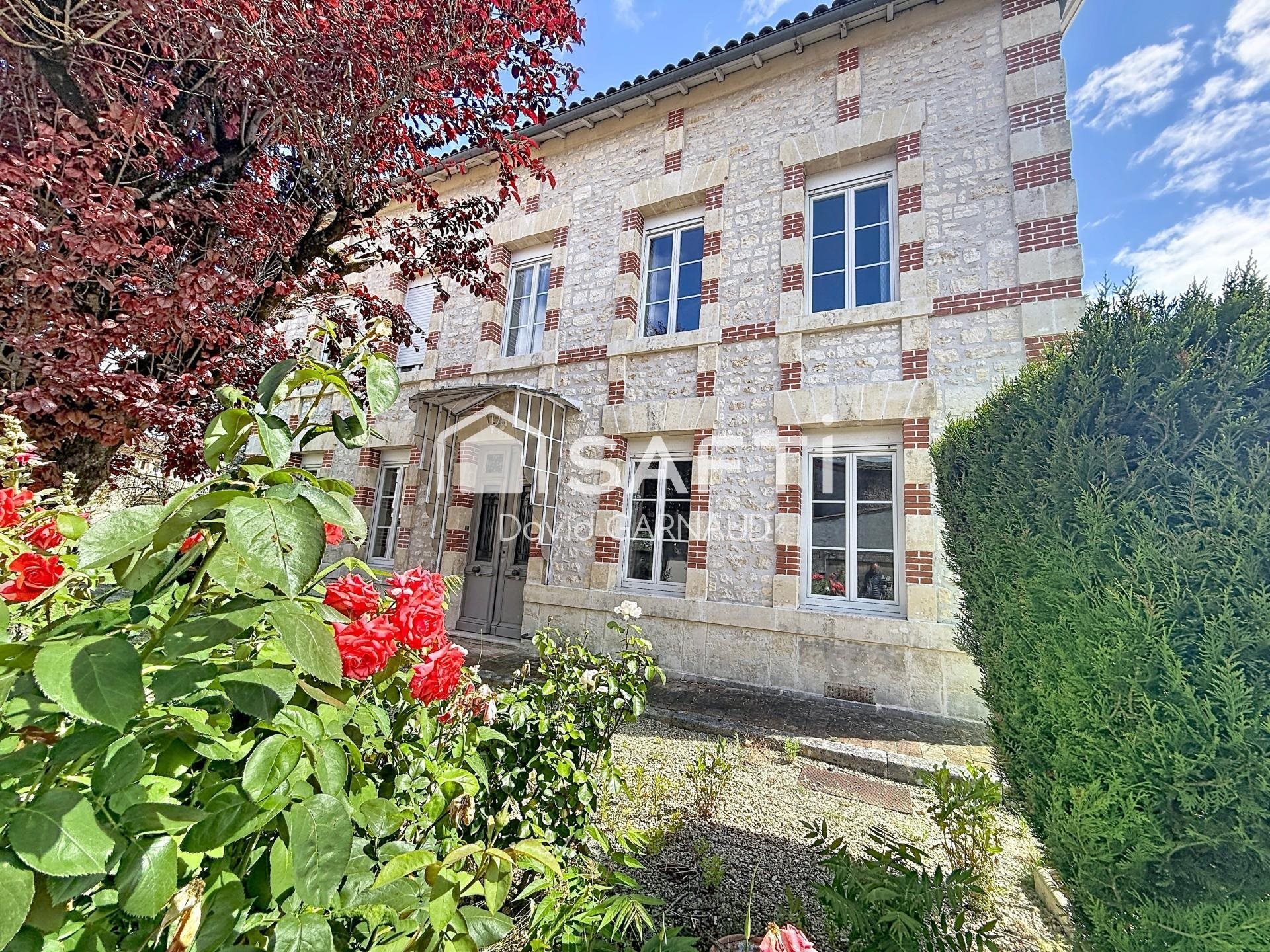 Maison à vendre, 180m², Châteauneuf-sur-Charente
