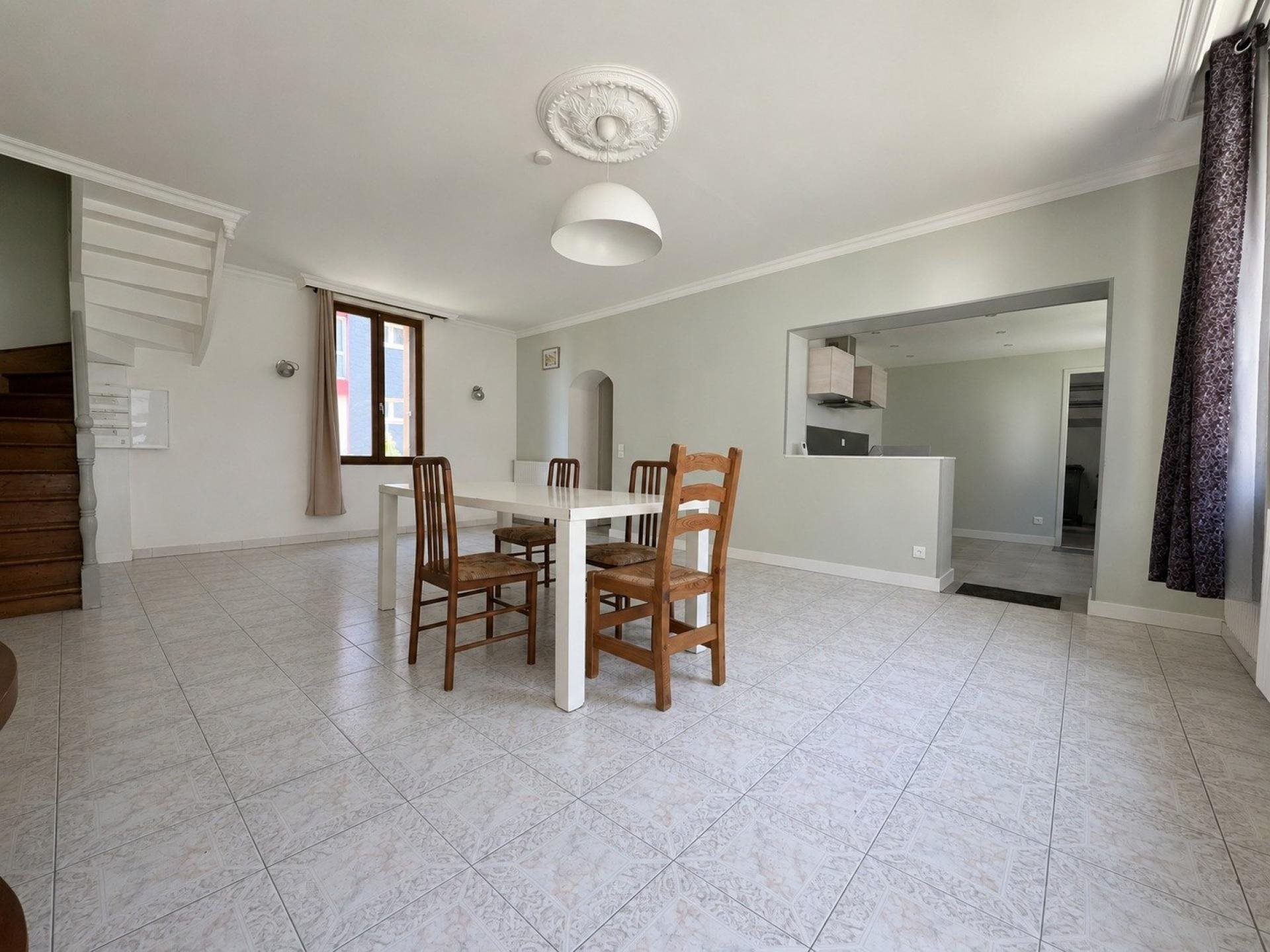 Maison à vendre, 115m², Barentin
