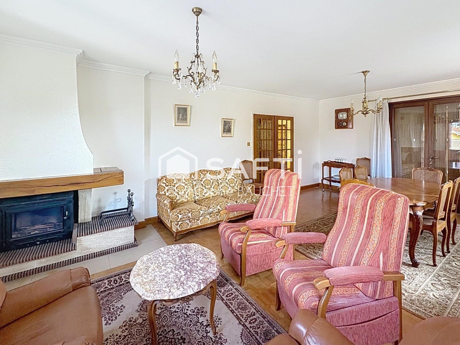 Maison à vendre, 152m², Bourg-en-Bresse