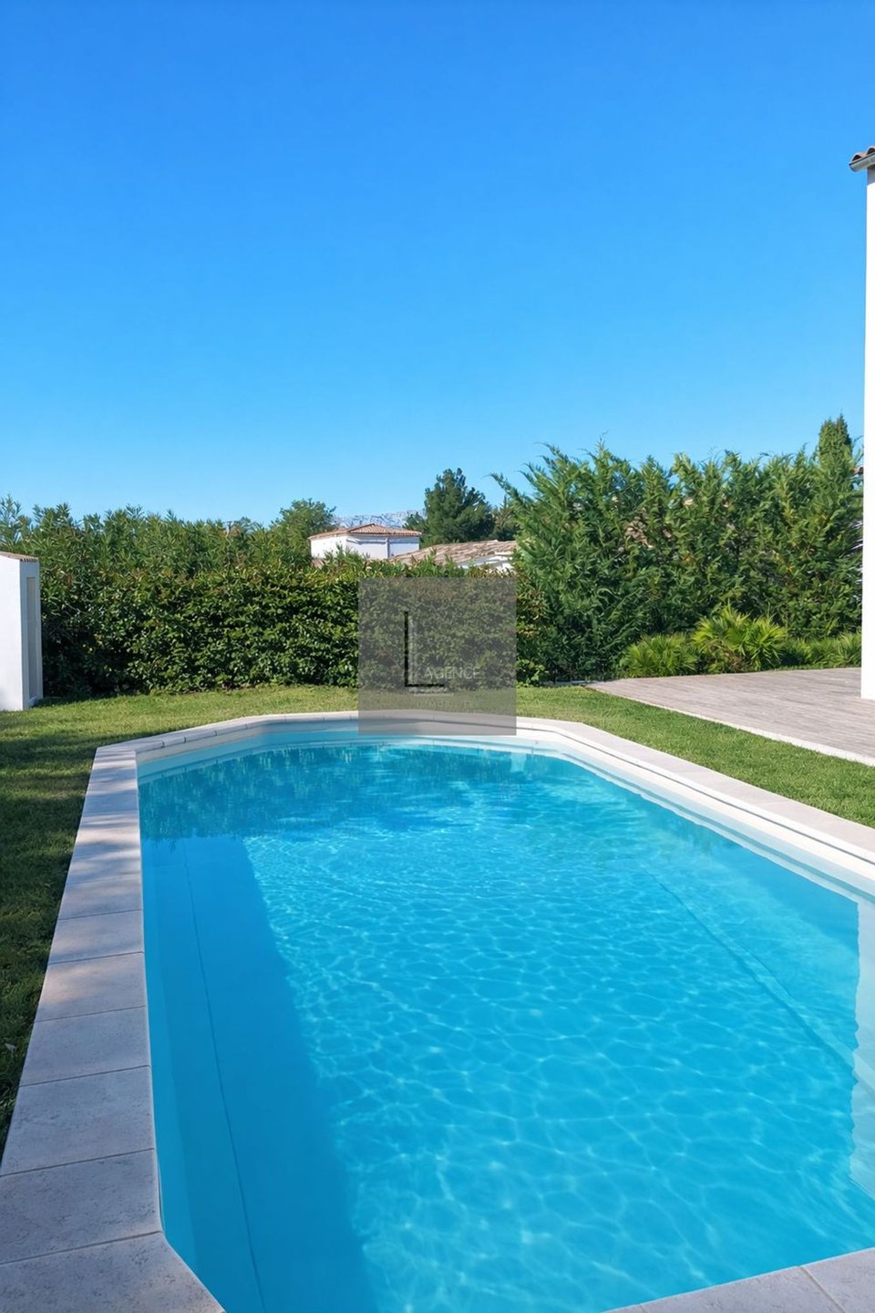 Maison à louer, 120m², Trets