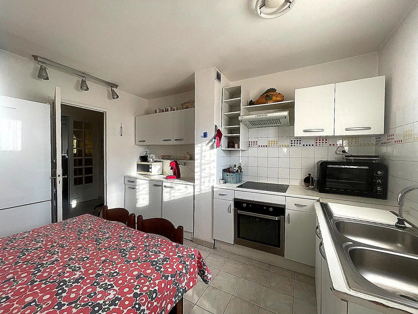 Appartement à vendre, 77m², Aubagne