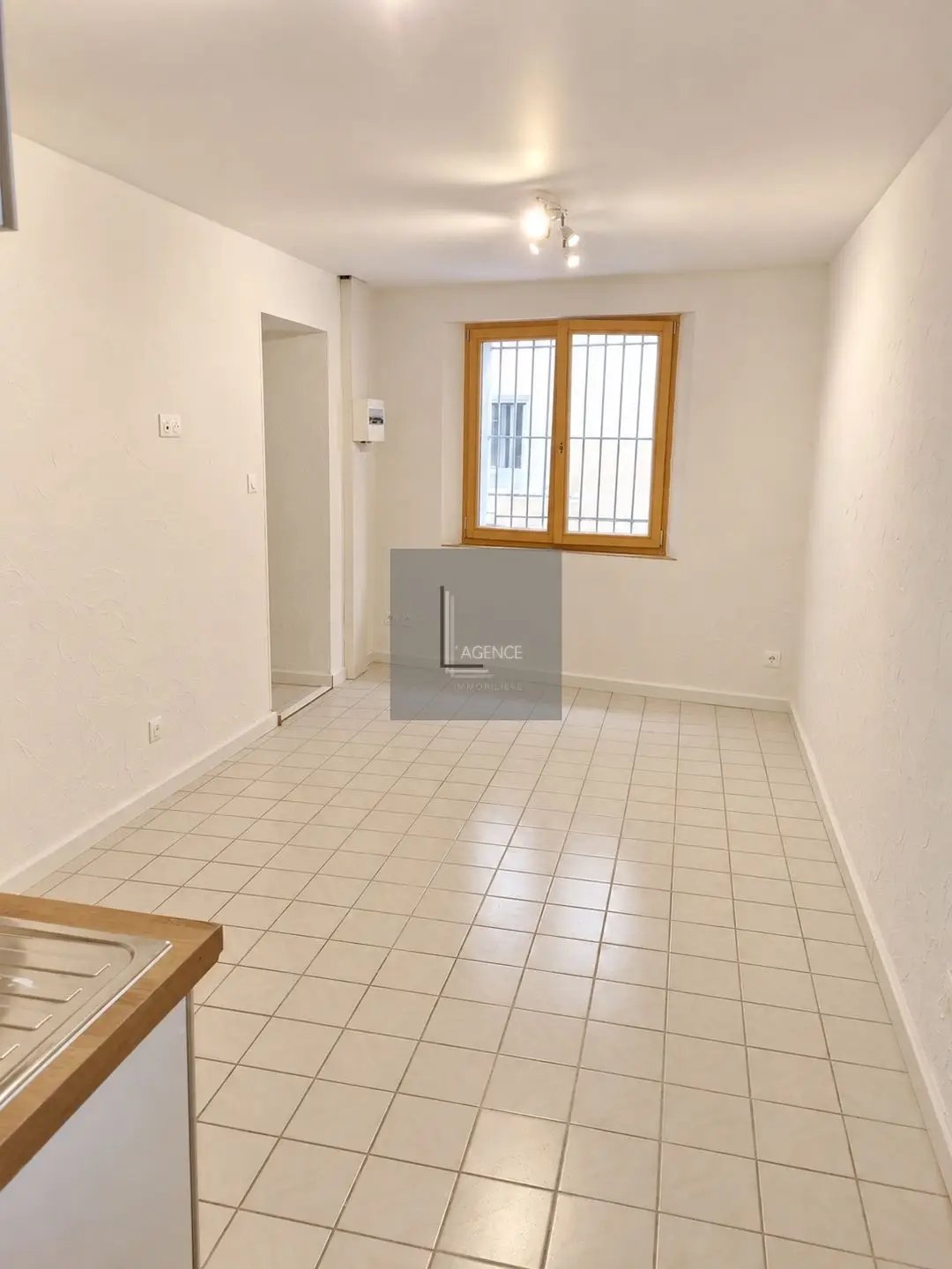 Appartement à louer, 20m², Aubagne