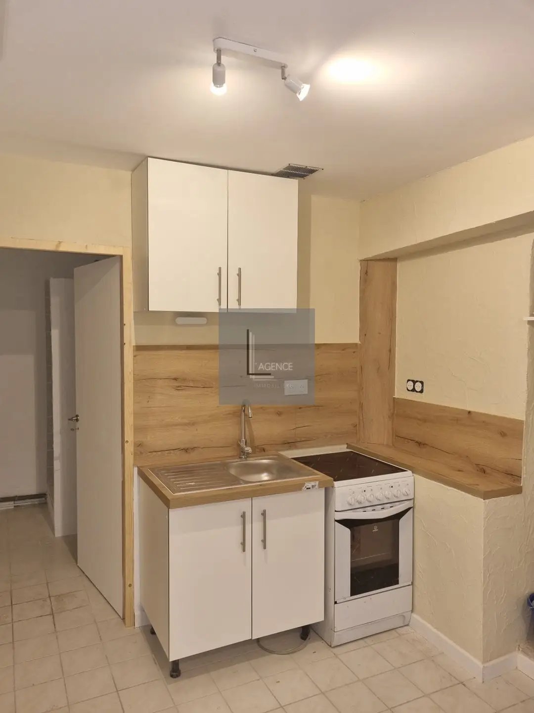 Appartement à louer, 20m², Aubagne