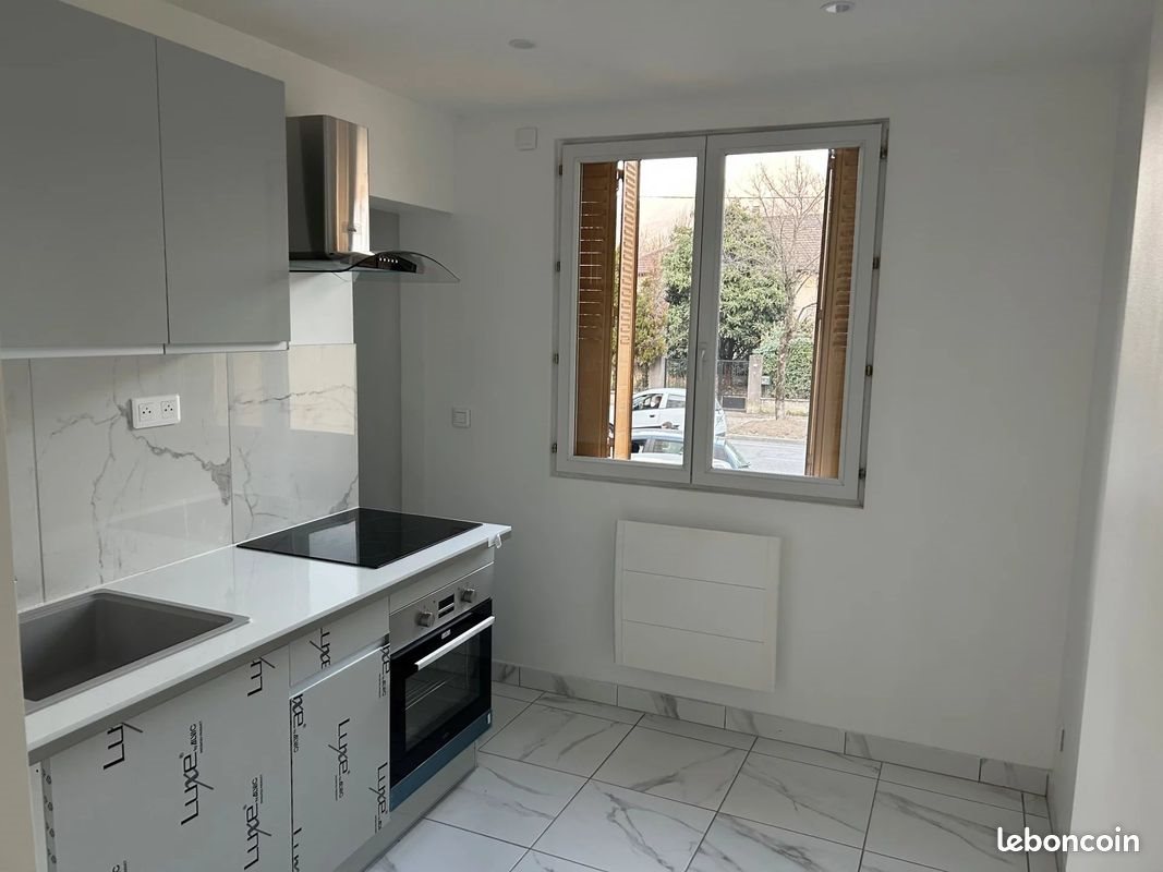Appartement à louer, 61m², Fontaine