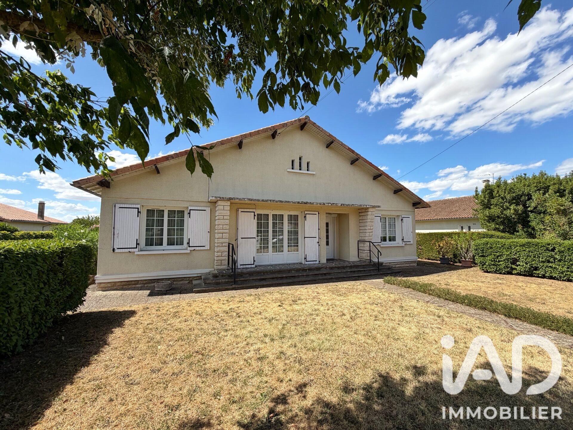 Maison à vendre, 131m², Neuville-de-Poitou