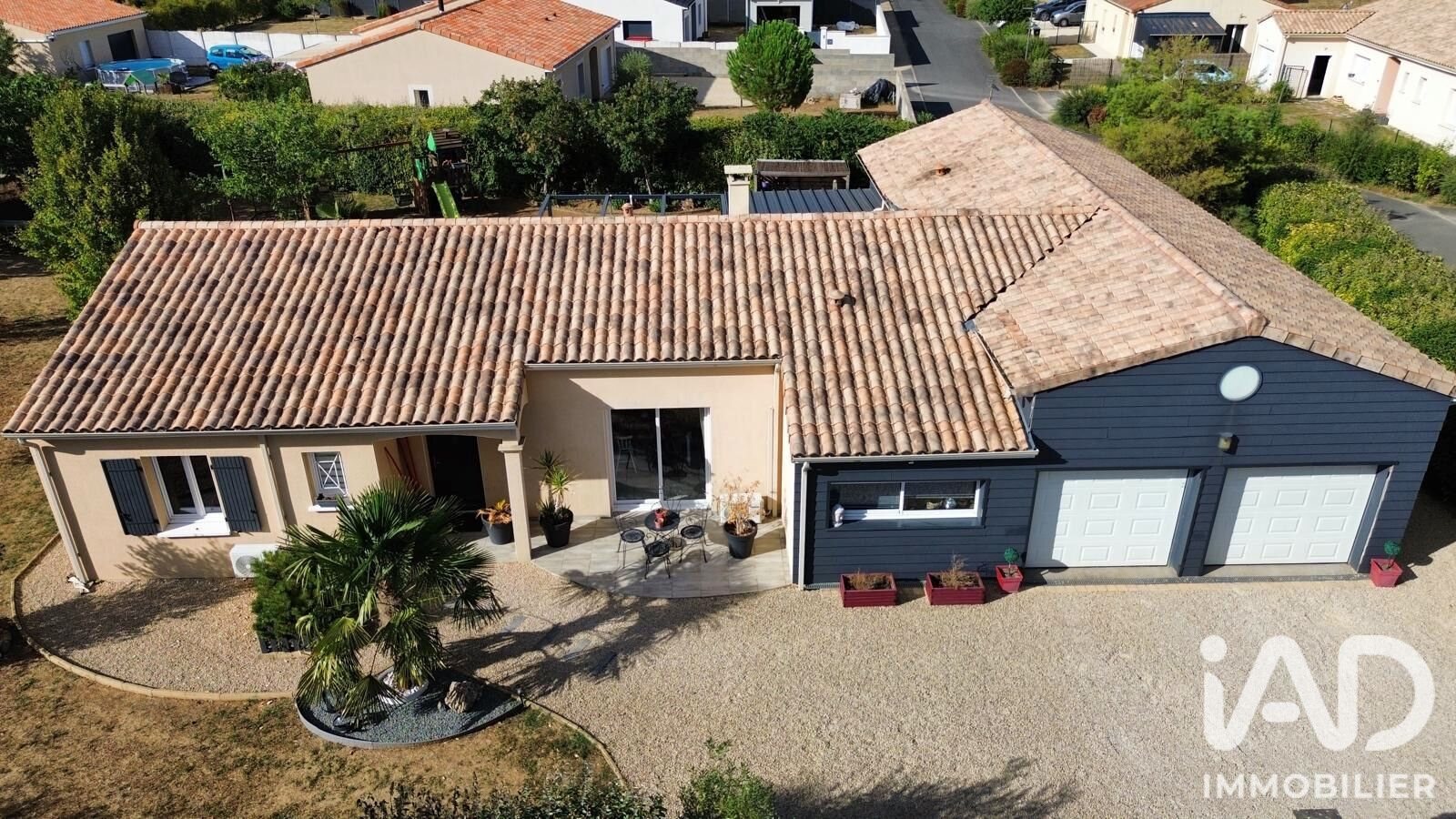 Maison à vendre, 150m², Chabournay