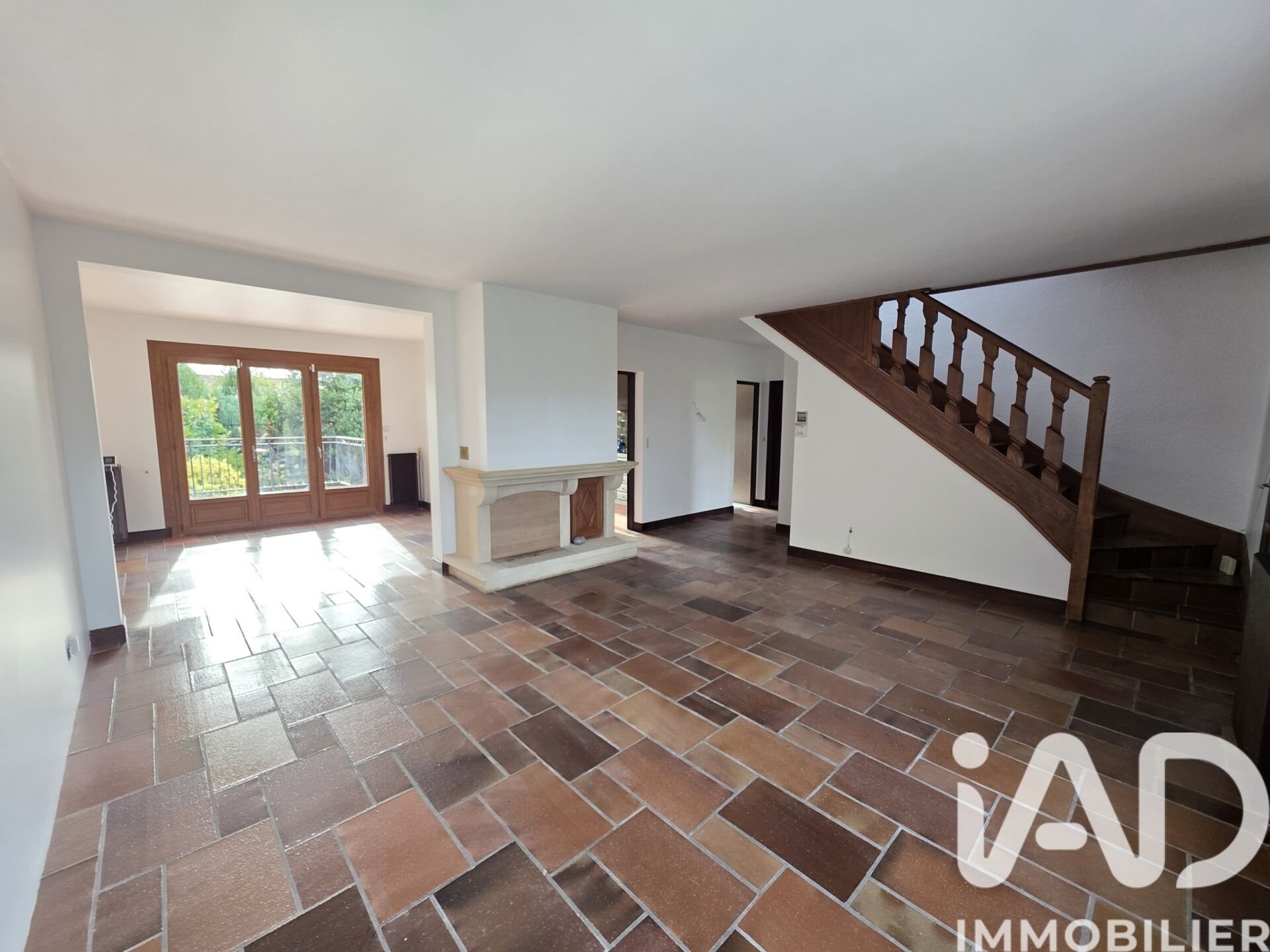Maison à vendre, 122m², Le Mesnil-Saint-Denis