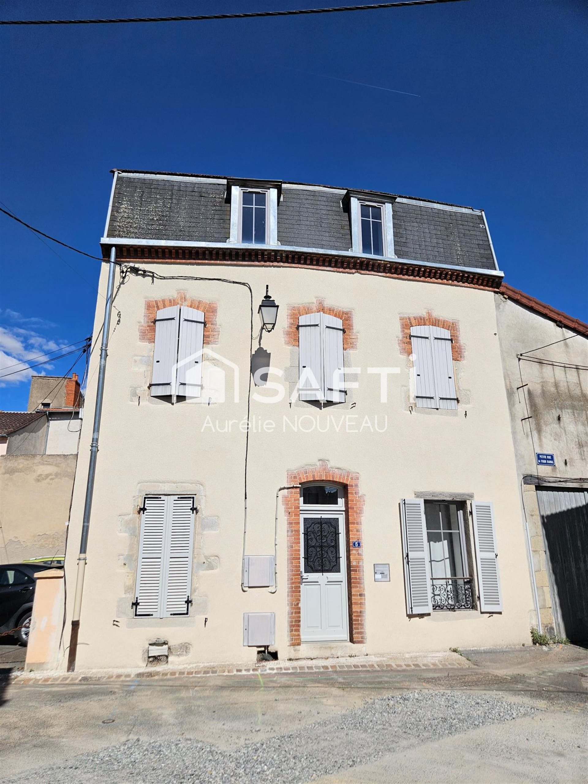 Maison à vendre, 165m², Gannat
