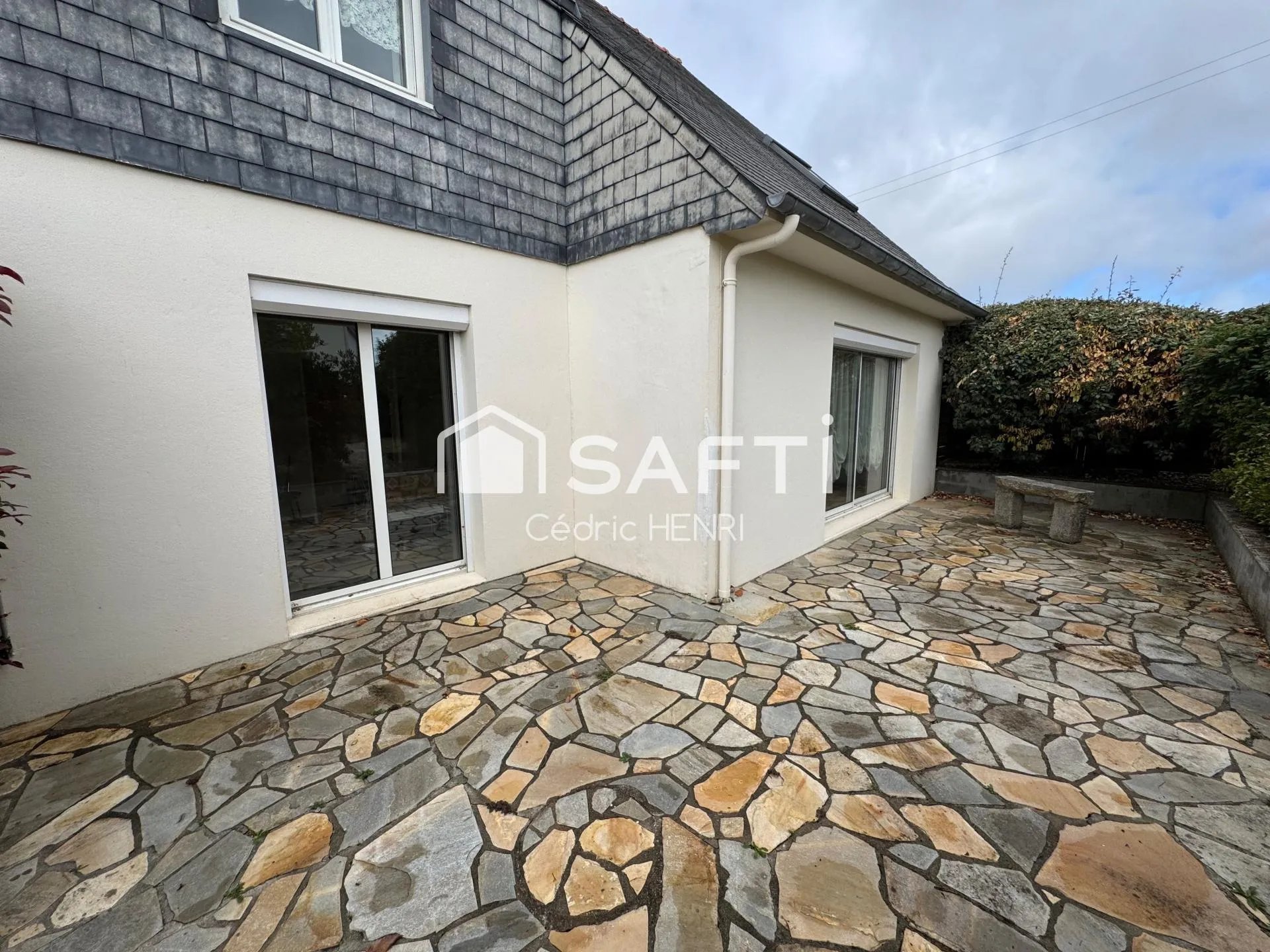 Maison à vendre, 121m², Plomelin
