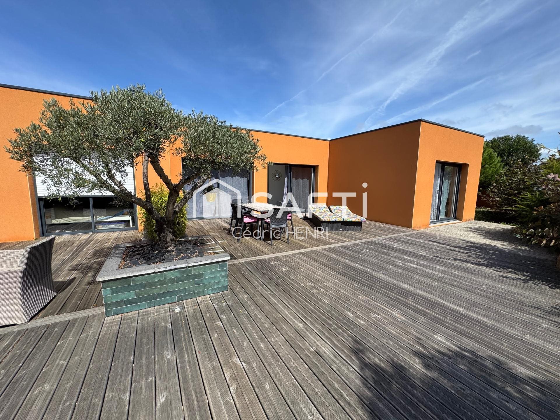 Maison à vendre, 125m², Plomeur