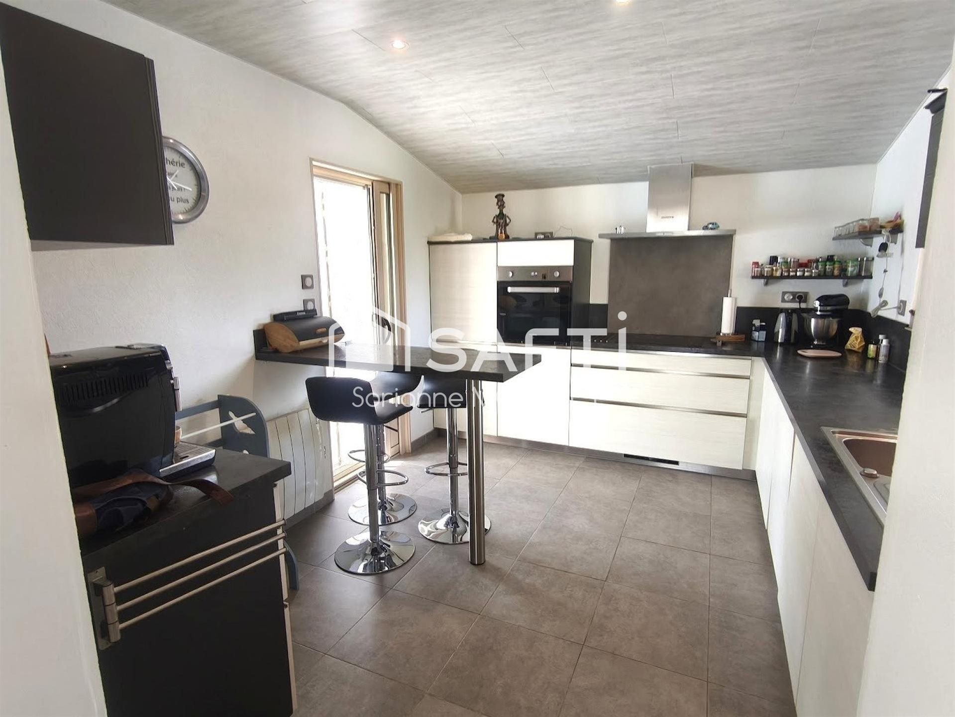 Maison à vendre, 189m², Saint-Dizier-l'Evêque