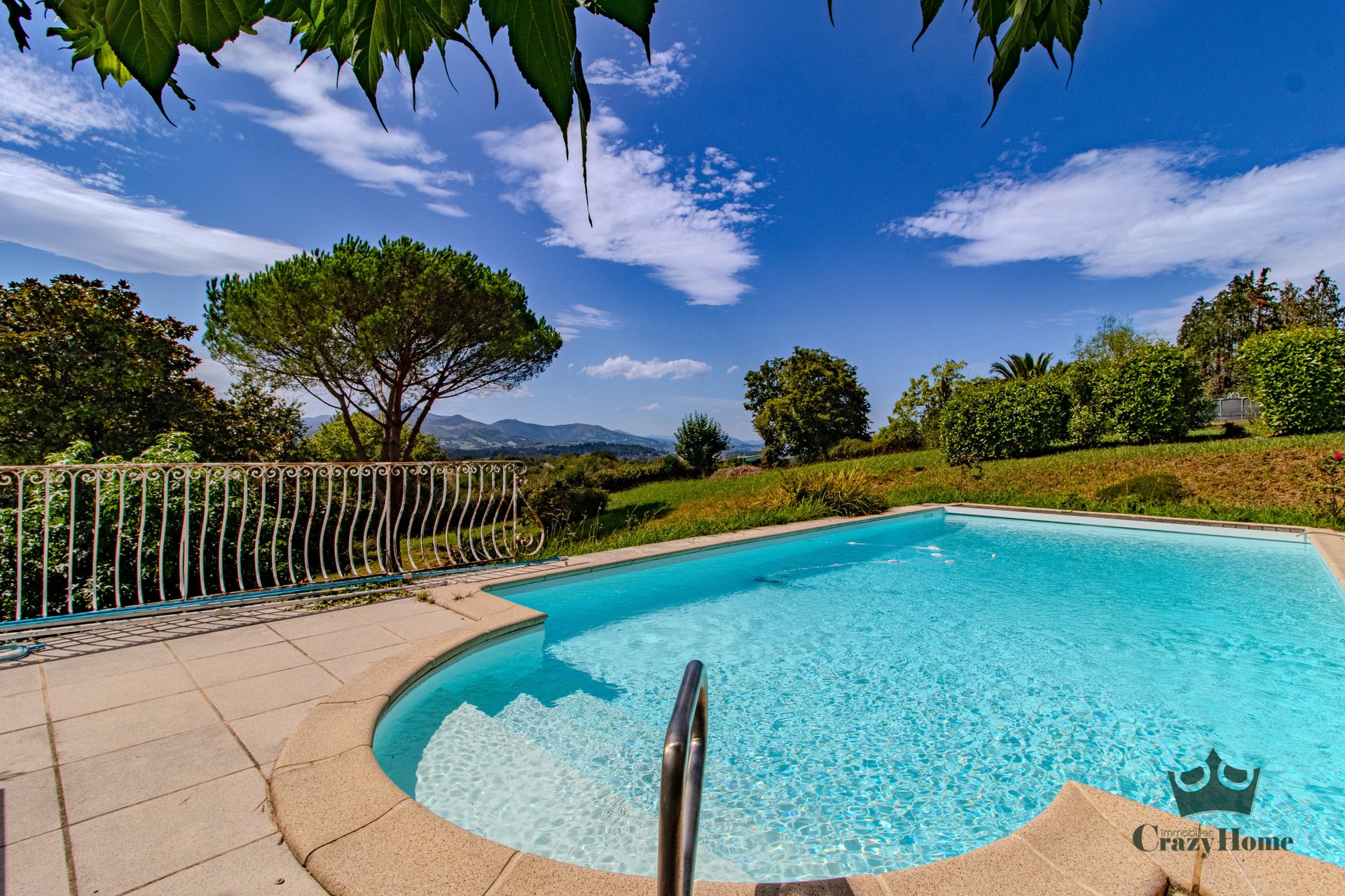 Maison à vendre, 251m², Cambo-les-Bains