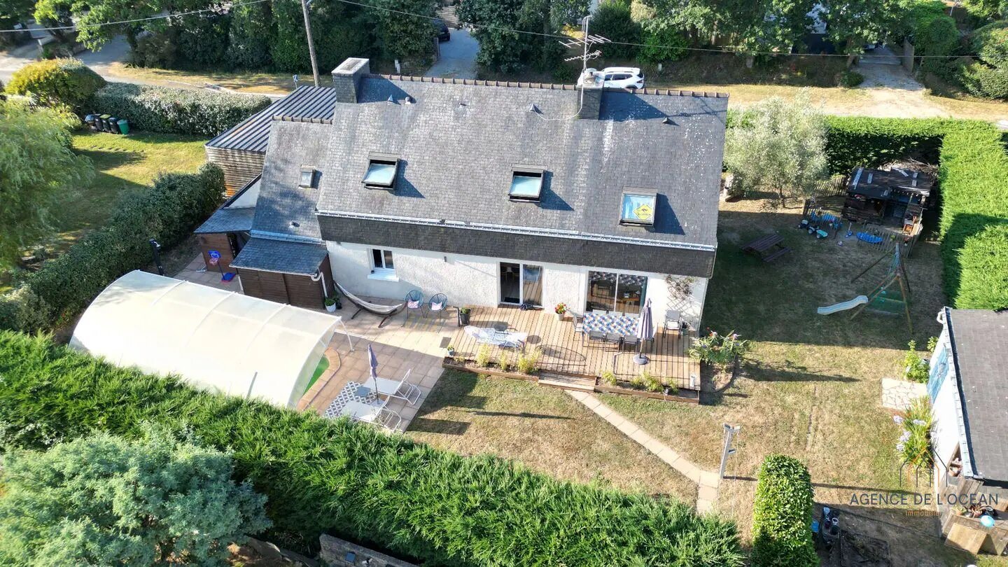 Maison à vendre, 138m², Ploemel