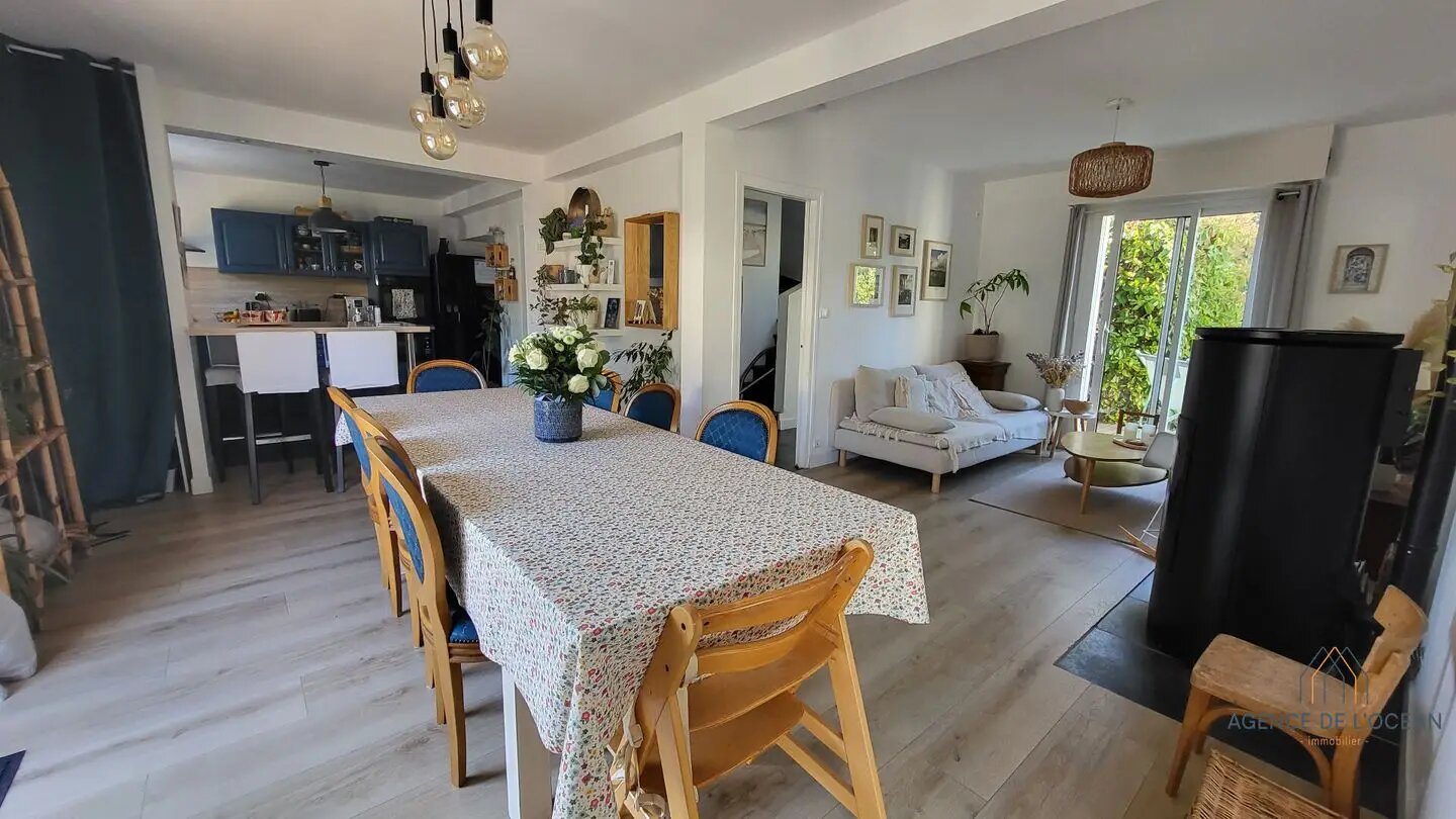 Maison à vendre, 138m², Ploemel