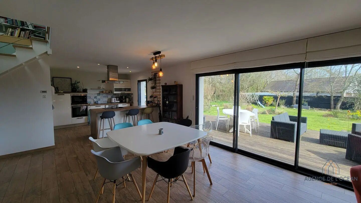 Maison à vendre, 132m², Ploemel