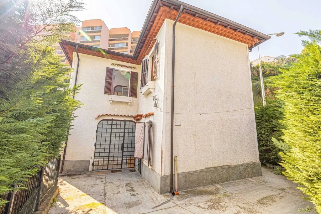 Maison à vendre, 80m², Nice