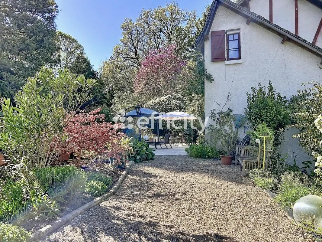 Maison à vendre, 110m², Bléré