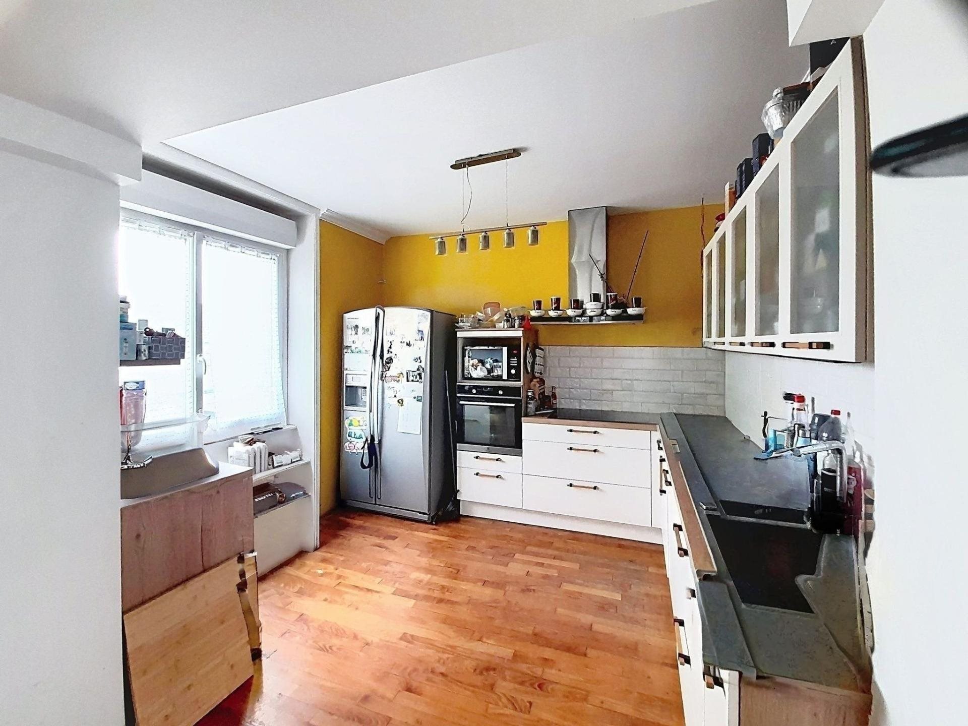 Maison à vendre, 156m², Lécousse