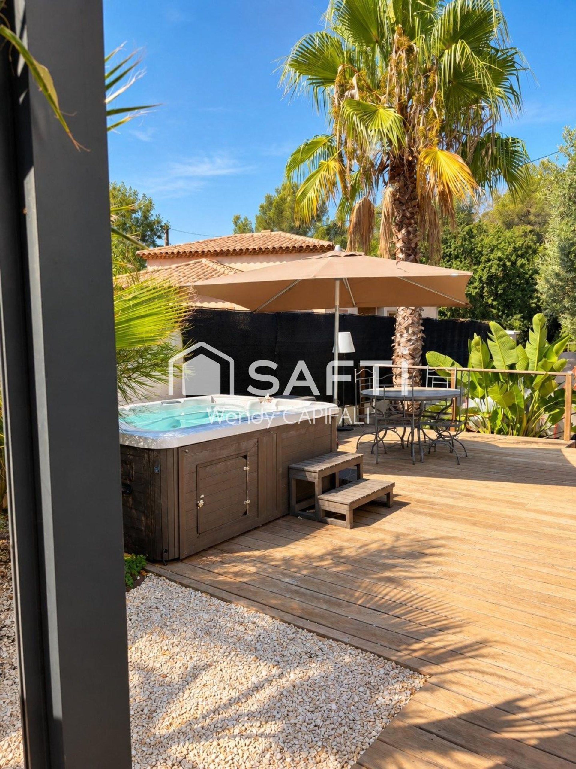 Maison à vendre, 118m², Hyères