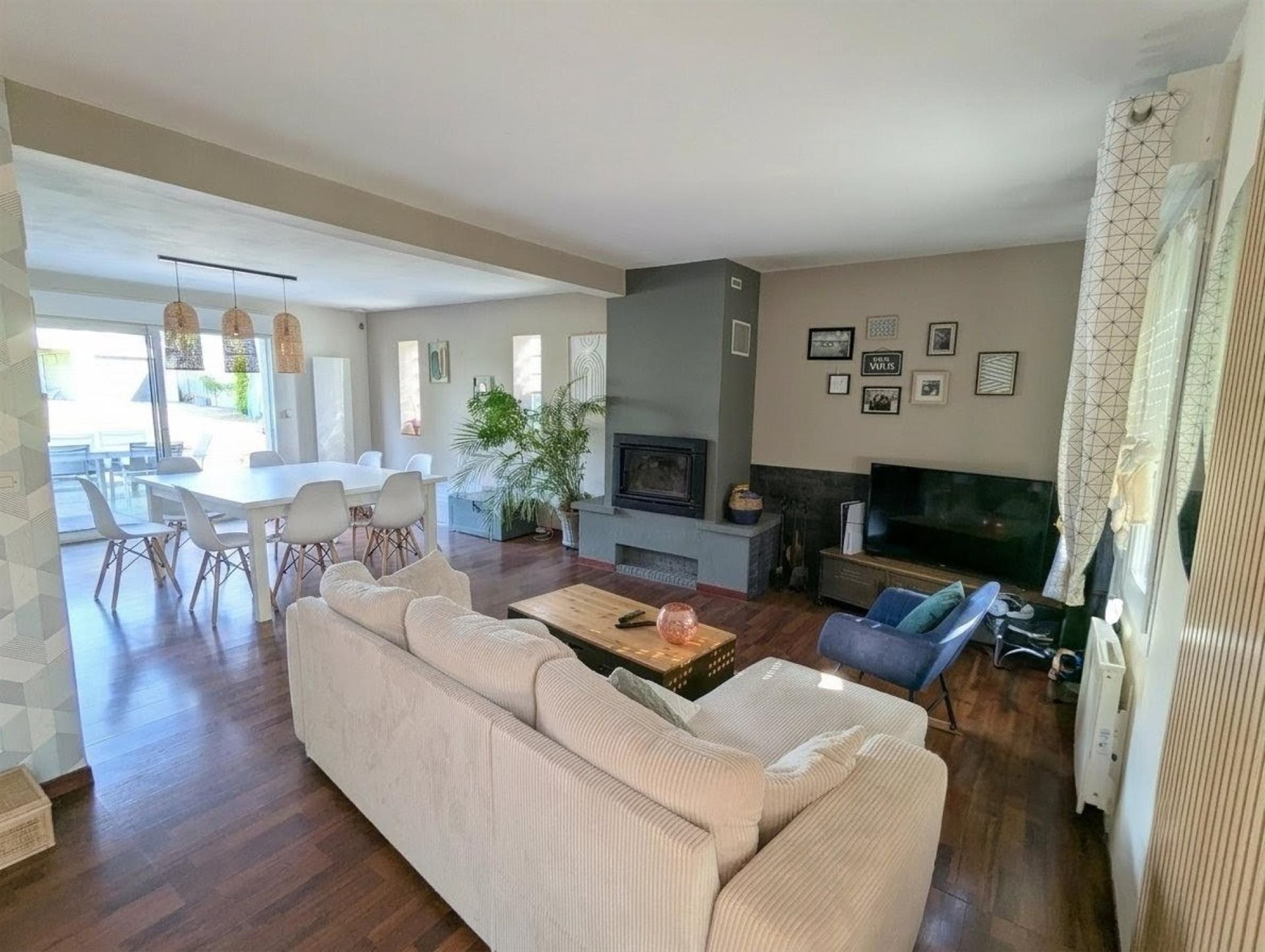 Maison à vendre, 142m², Erondelle