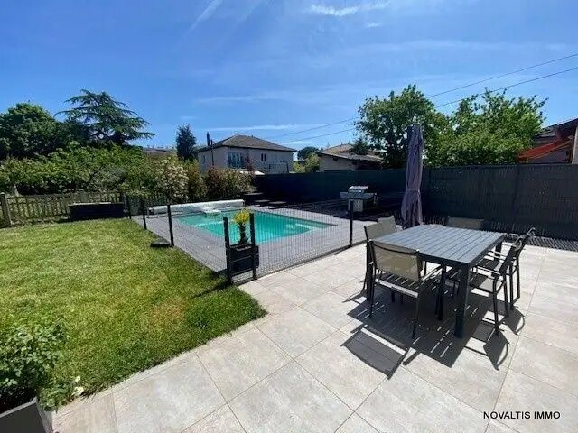 Maison à vendre, 198m², Sainte-Foy-lès-Lyon