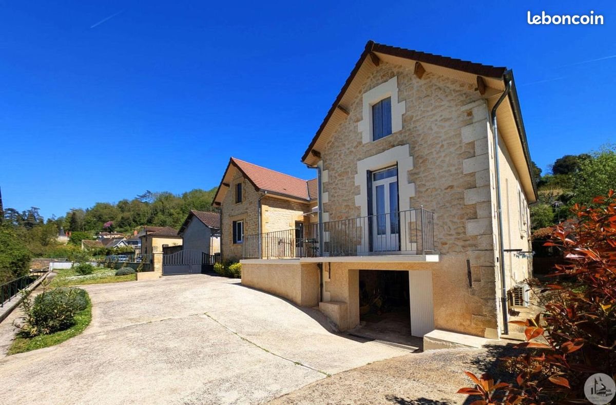 Maison à vendre, 95m², Sarlat-la-Canéda