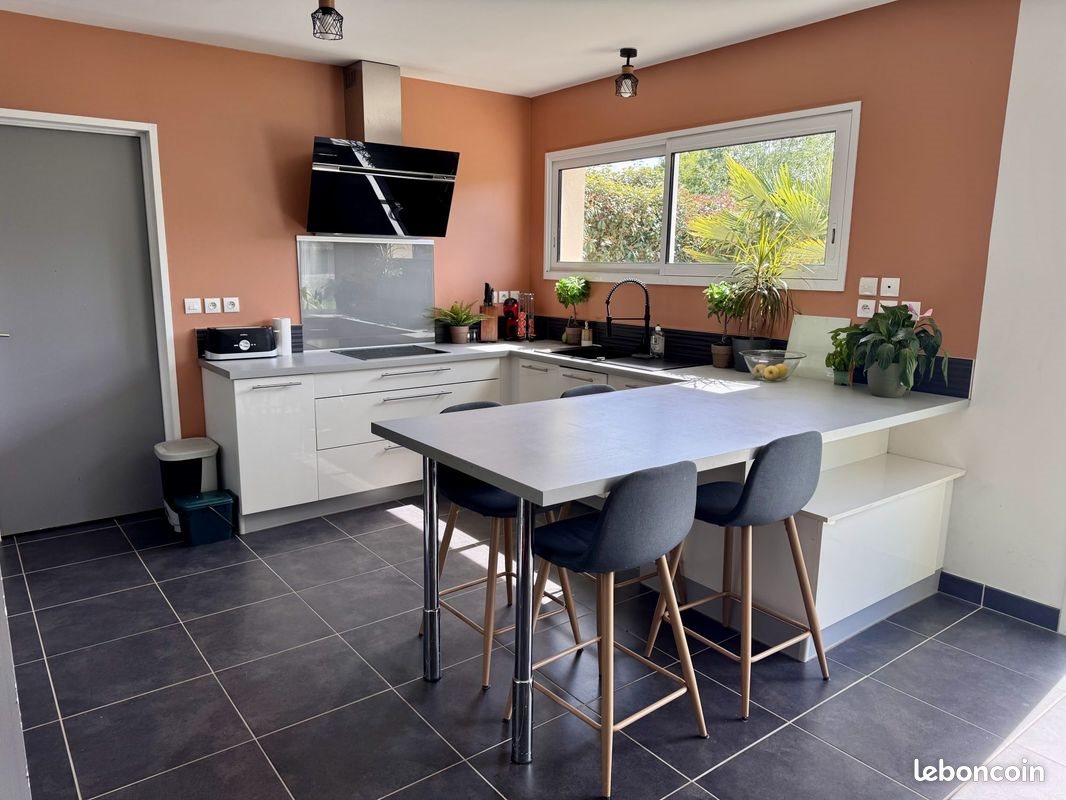 Maison à vendre, 132m², Saint-Martin-du-Fouilloux