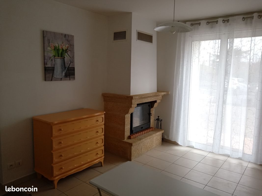 Appartement à louer, 4m², Saint-Just-d'Ardèche