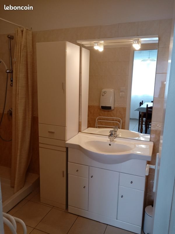 Appartement à louer, 4m², Saint-Just-d'Ardèche