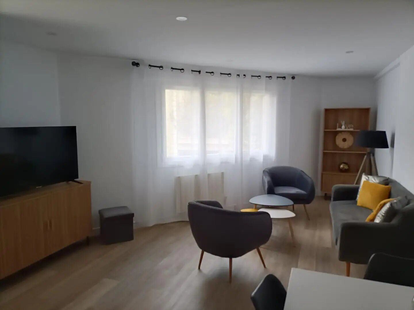 Appartement à louer, 77m², Béziers