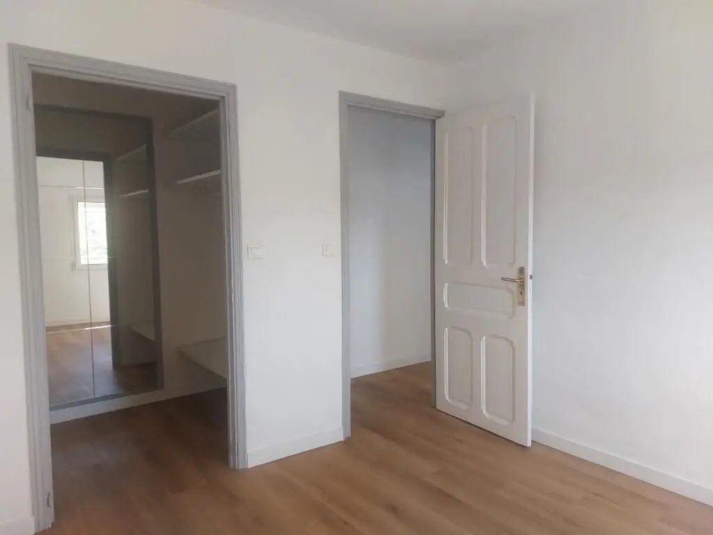 Appartement à louer, 56m², Béziers