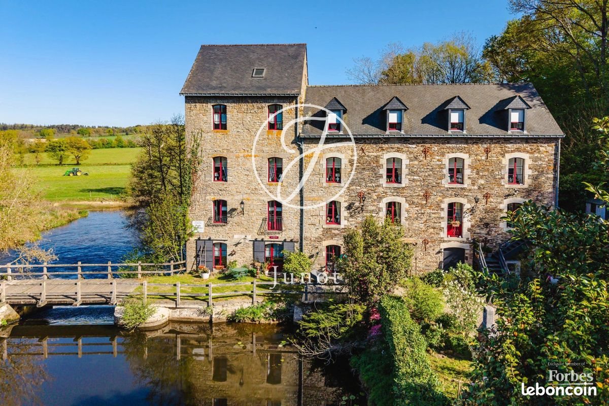 Maison à vendre, 621m², Saint-Guyomard