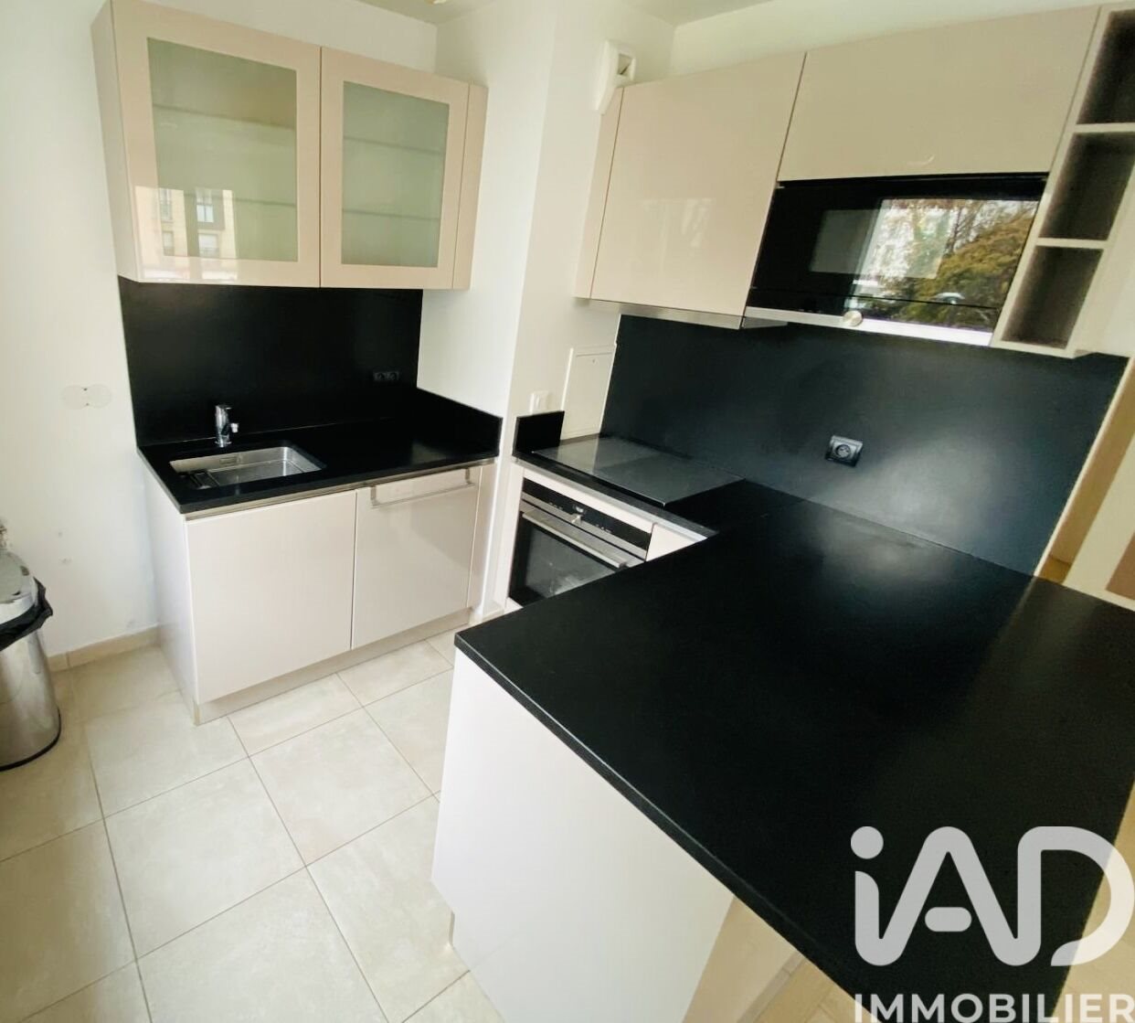 Appartement à vendre, 84m², Suresnes