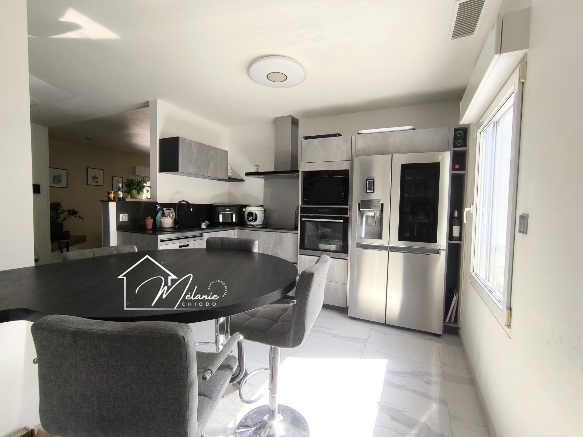 Maison à vendre, 122m², Ludesse