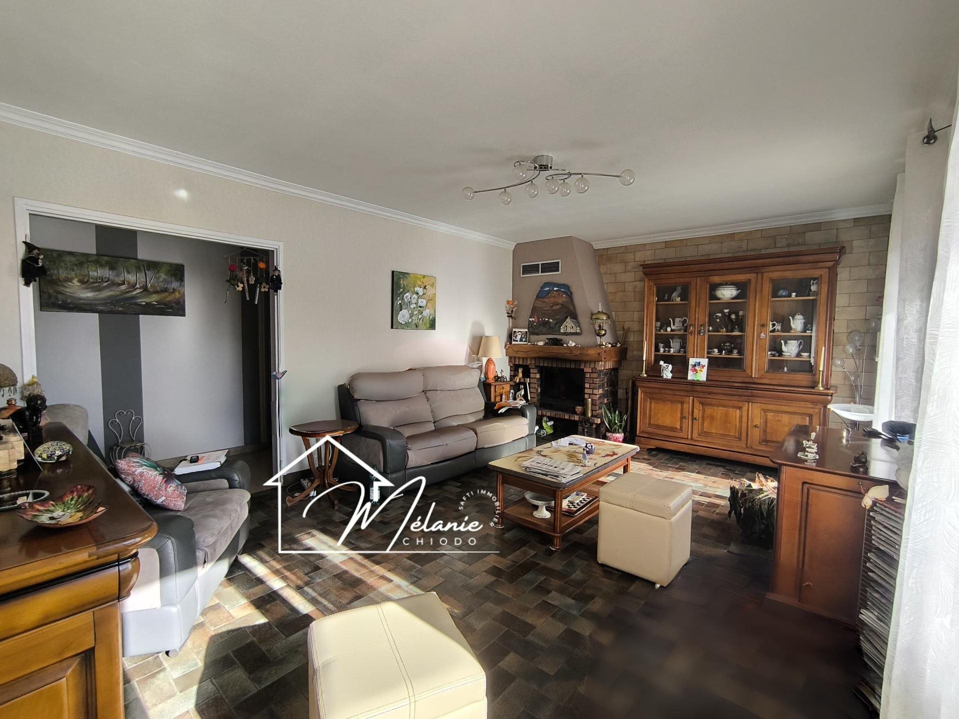 Maison à vendre, 181m², Sayat