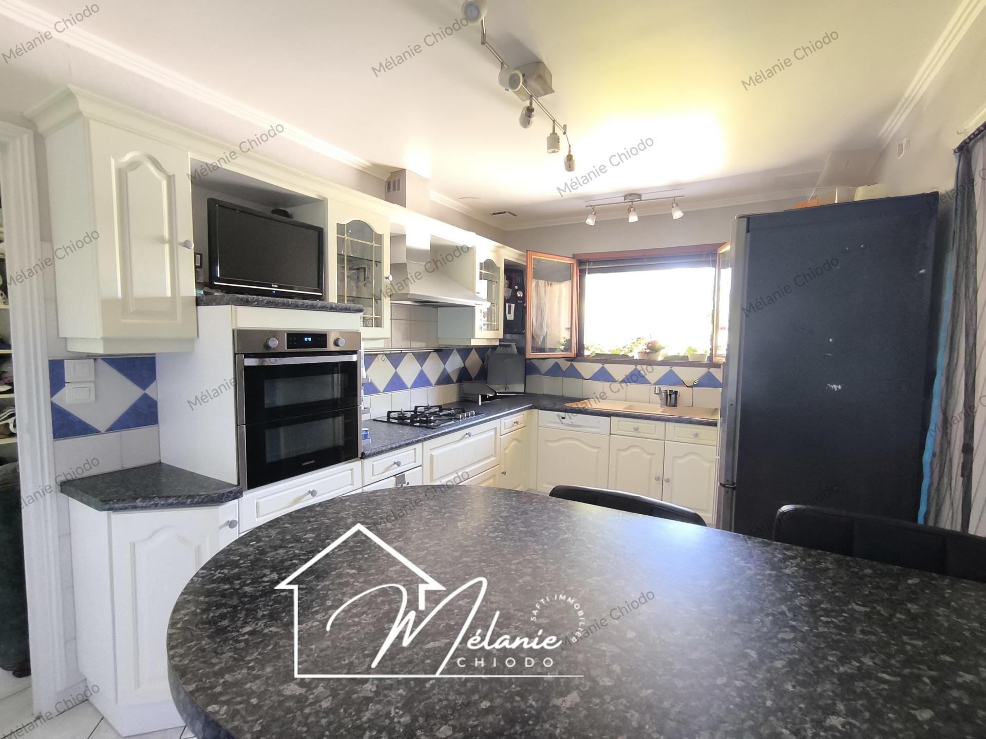 Maison à vendre, 93m², Pont-du-Château