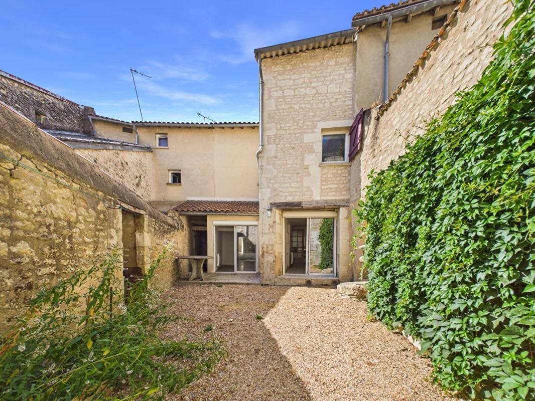 Maison à vendre, 165m², Mirebeau
