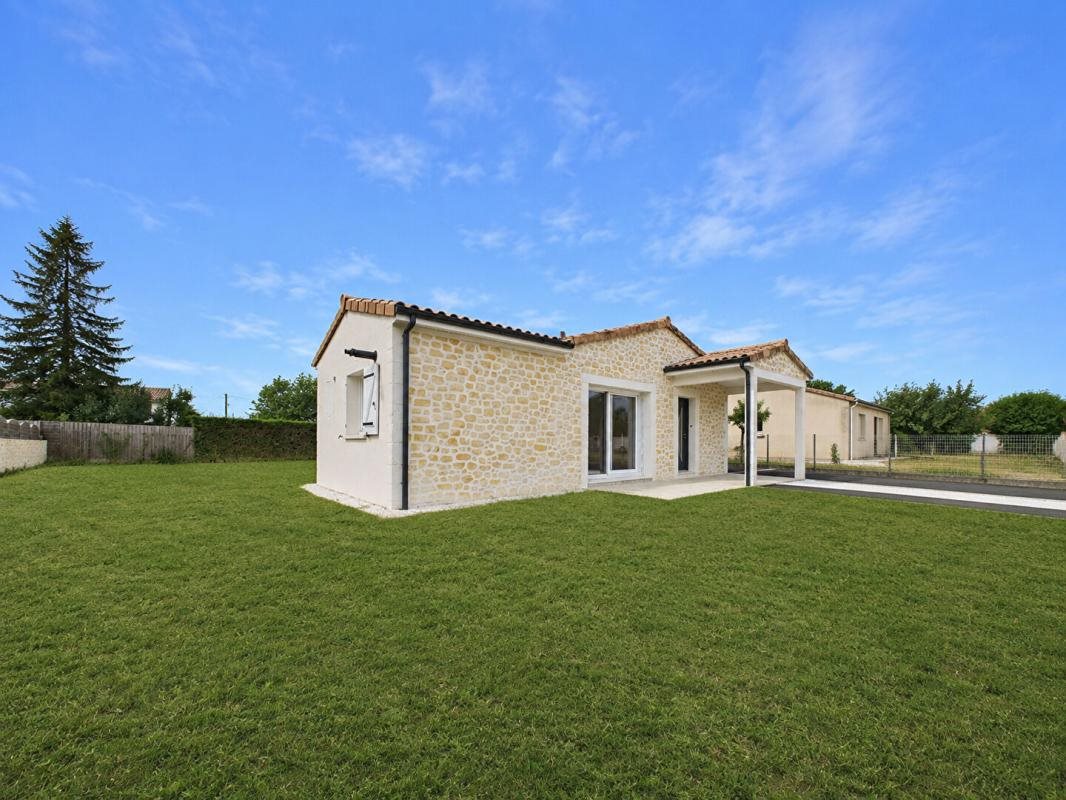 Maison à vendre, 113m², Lusignan