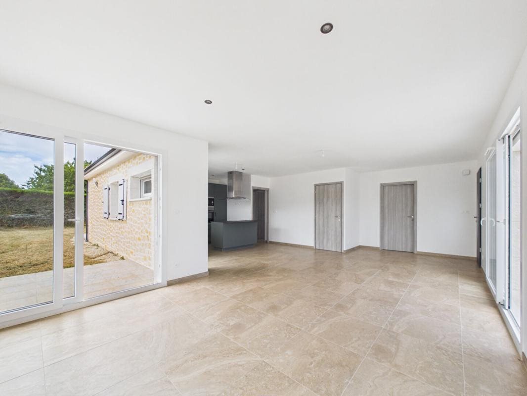 Maison à vendre, 113m², Lusignan