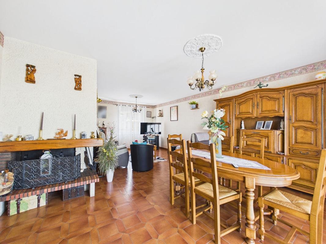 Maison à vendre, 105m², Montamisé