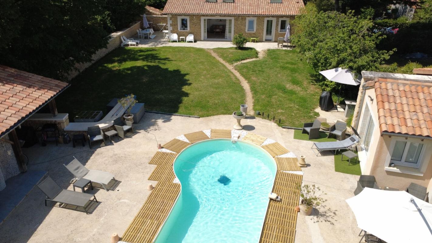 Maison à vendre, 220m², Nouaillé-Maupertuis